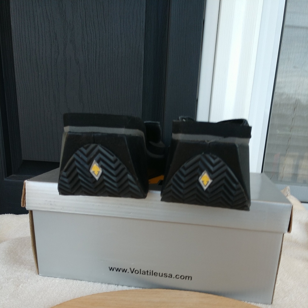 Sold Volatile Style Mini Croco Black Leather Upper Size 9 New With Box - Picture 5 of 16